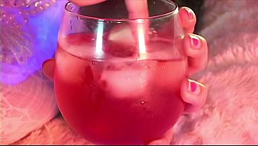 Ice Head – Hot Girl Gives Cool Blowjob And Takes Creamy Facial