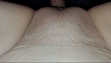 He lick my dutch pussy. Then he give me a good fuck and cum inside my pussy. Hij likt mijn nederlandse kut. Daarna gaat zijn pik in mijn kut tot hij komt. Creampie