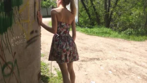 There’s no one here! Fuck me right here in the park!